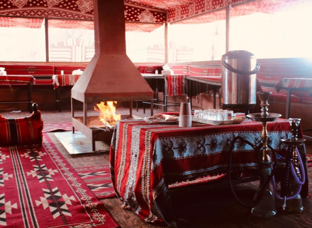 Bedouin Memories Camp Hotel Wadi Rum Buitenkant foto