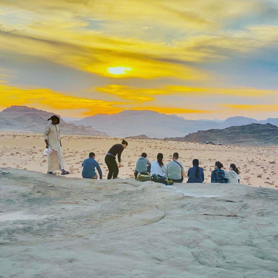 Bedouin Memories Camp Hotel Wadi Rum Buitenkant foto