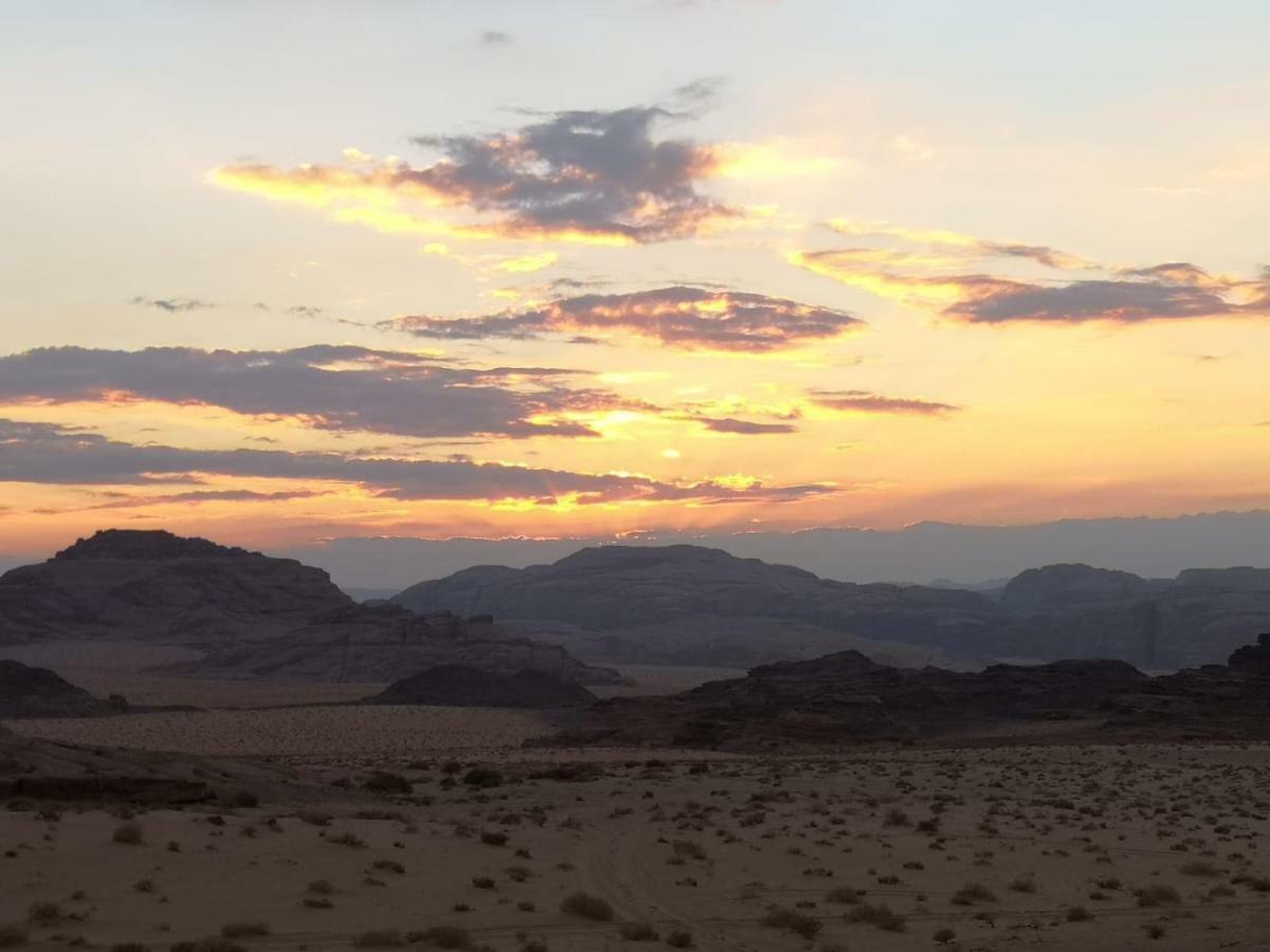Bedouin Memories Camp Hotel Wadi Rum Buitenkant foto